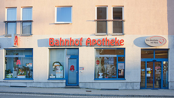 Bahnhof-Apotheke Löbau Außenansicht